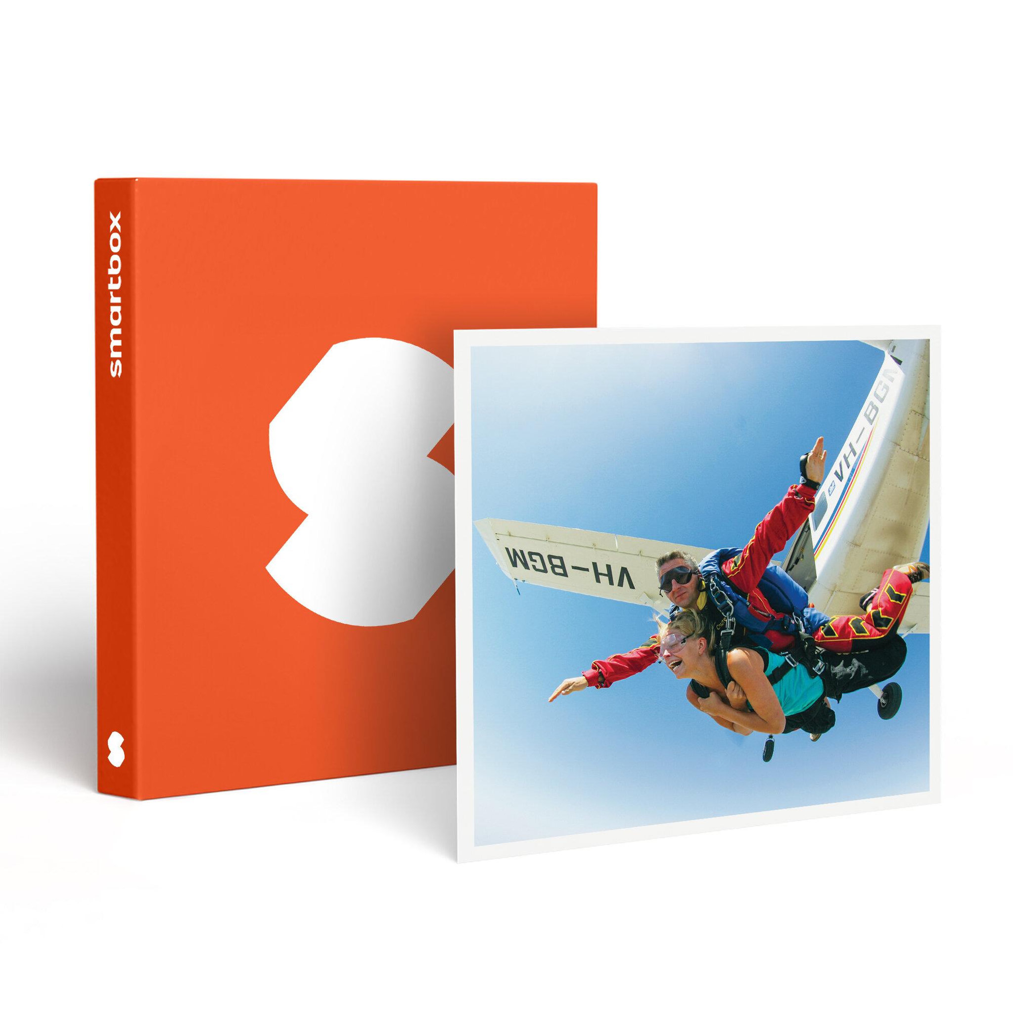 Smartbox Saut en parachute tandem - coffret cadeau sport & aventure