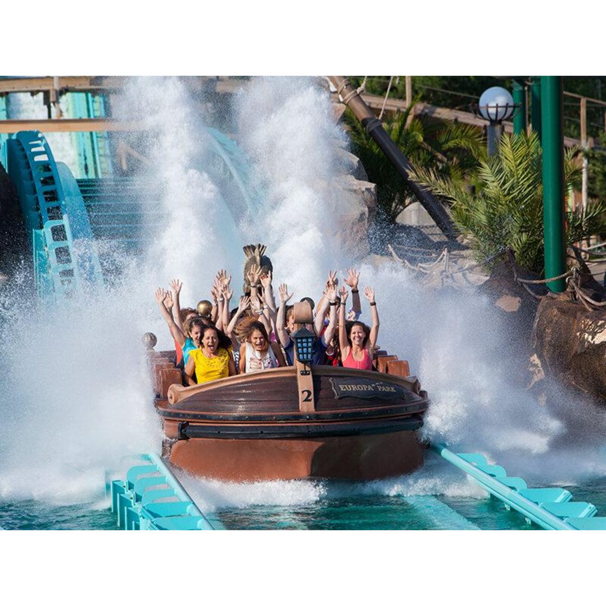 Smartbox Europa-Park 2025 : 1 entrée enfant pour une journée en haute saison - Coffret Cadeau Sport & Aventure