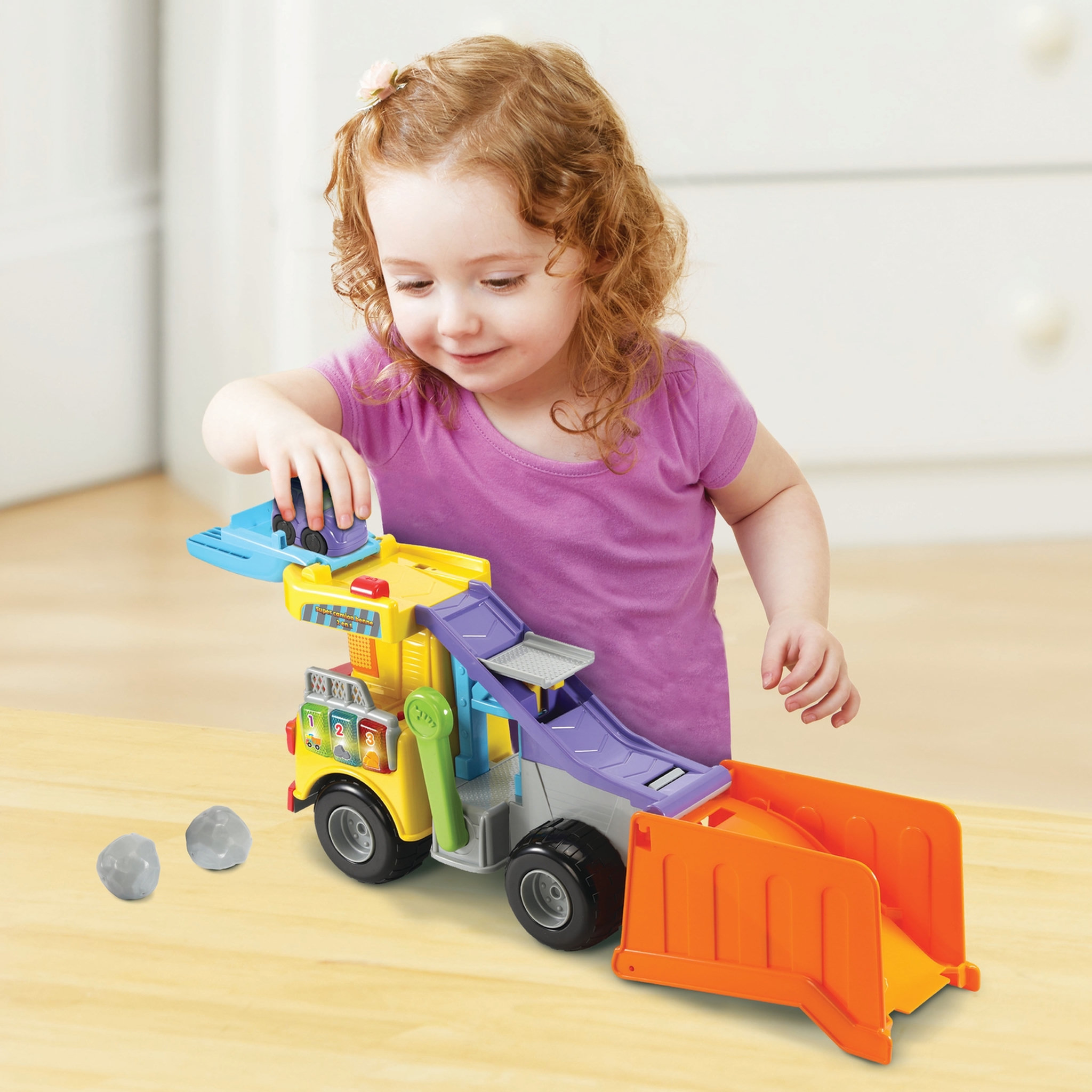 Voir la diapositive 2 : VTECH Tut Tut Bolides - Mon super camion benne 2 en 1