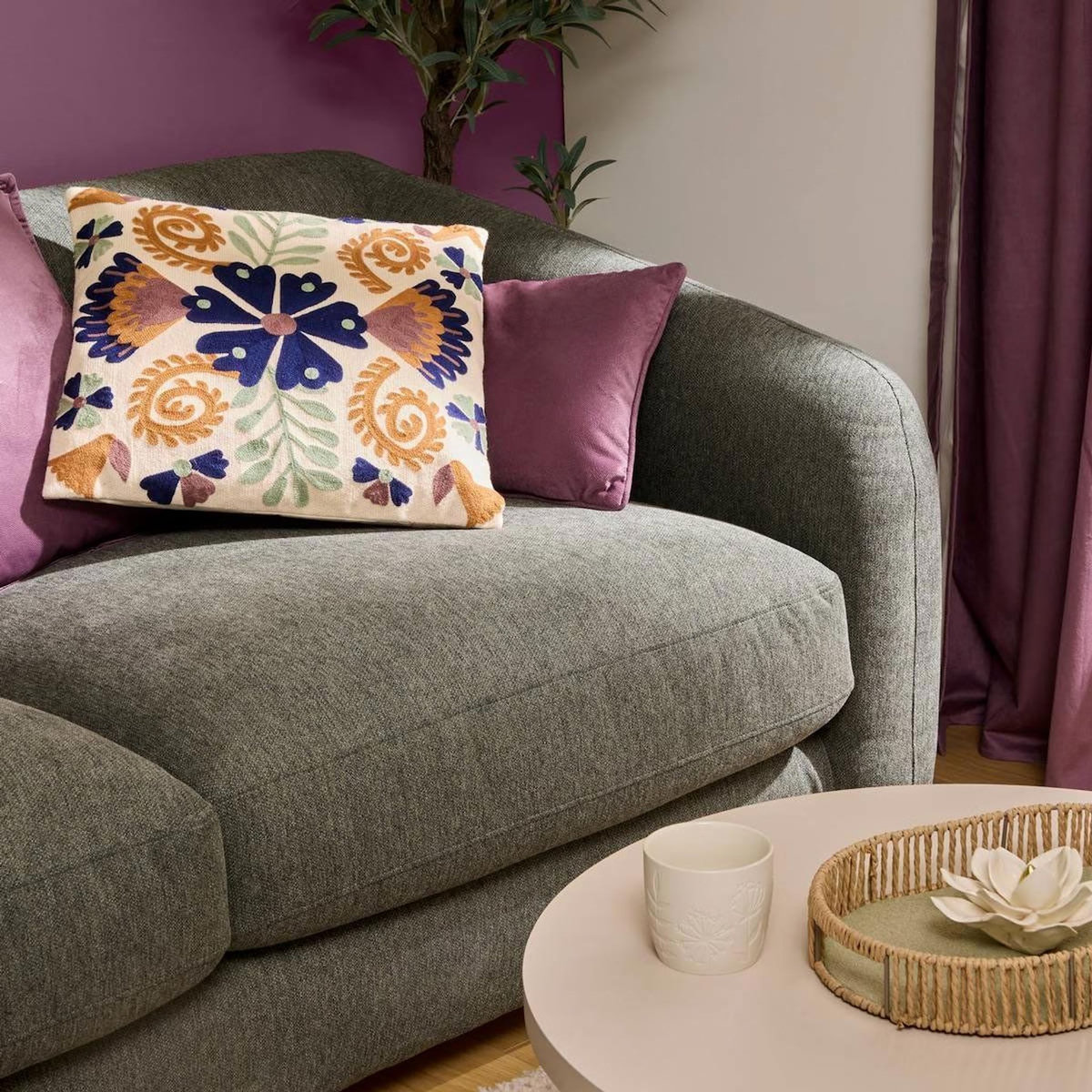 ATMOSPHERA Coussin Déco Brodé  Hary  45x45cm Multicolore