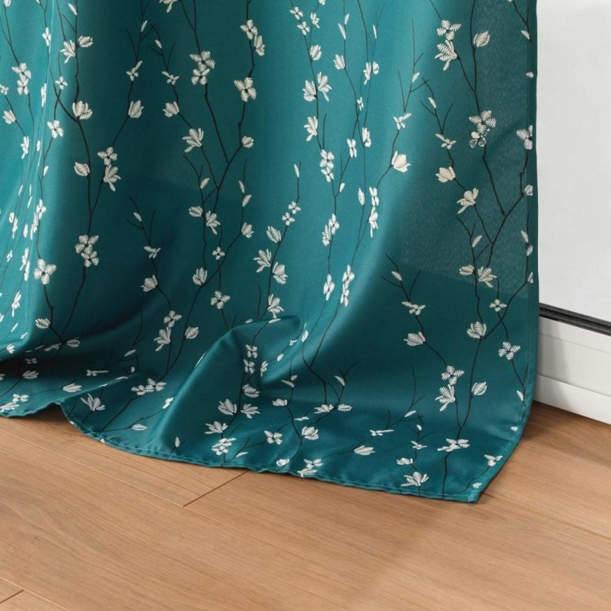 Douceur d'Intérieur Rideau à œillets 140x260 Sakura émeraude