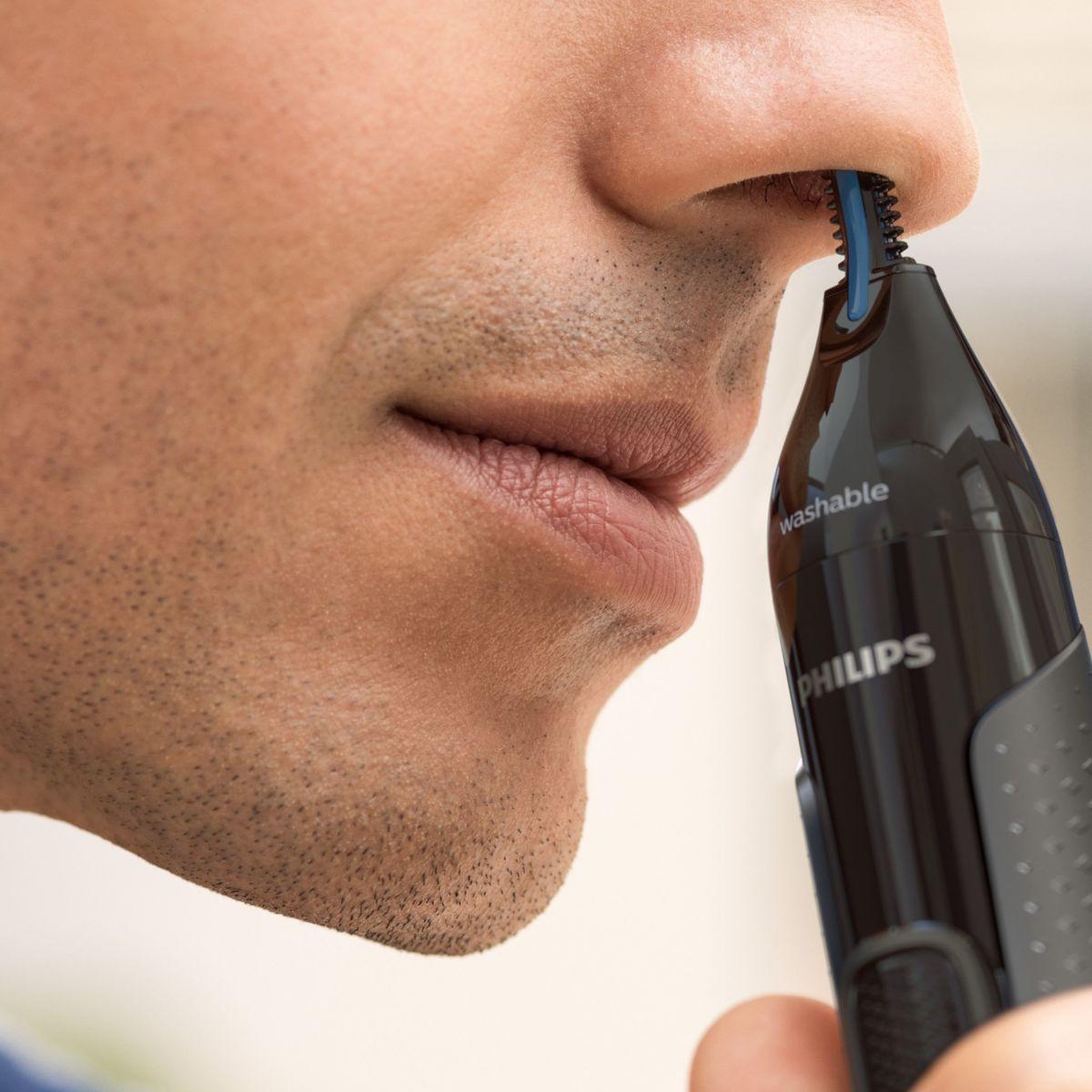Voir la diapositive 4 : Philips Tondeuse nez oreilles NT3650/16
