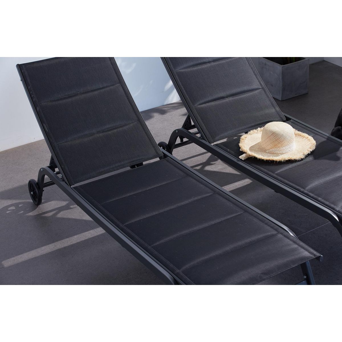 CONCEPT USINE Lot de 2 transats aluminium noir LISBOA