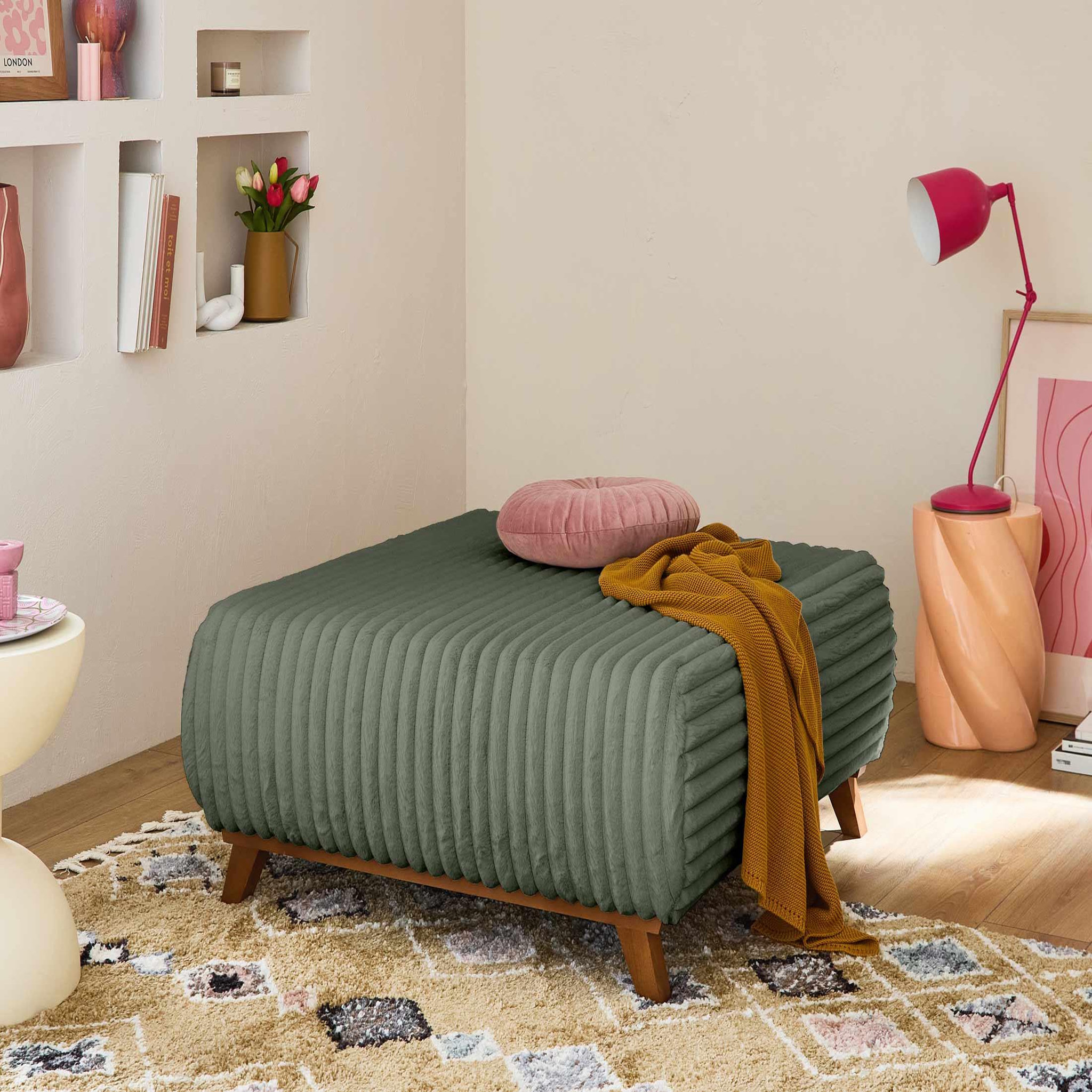 Voir la diapositive 5 : BEST MOBILIER Cristal - canapé 3 places - convertible avec coffre et grand pouf - en fausse fourrure côtelée