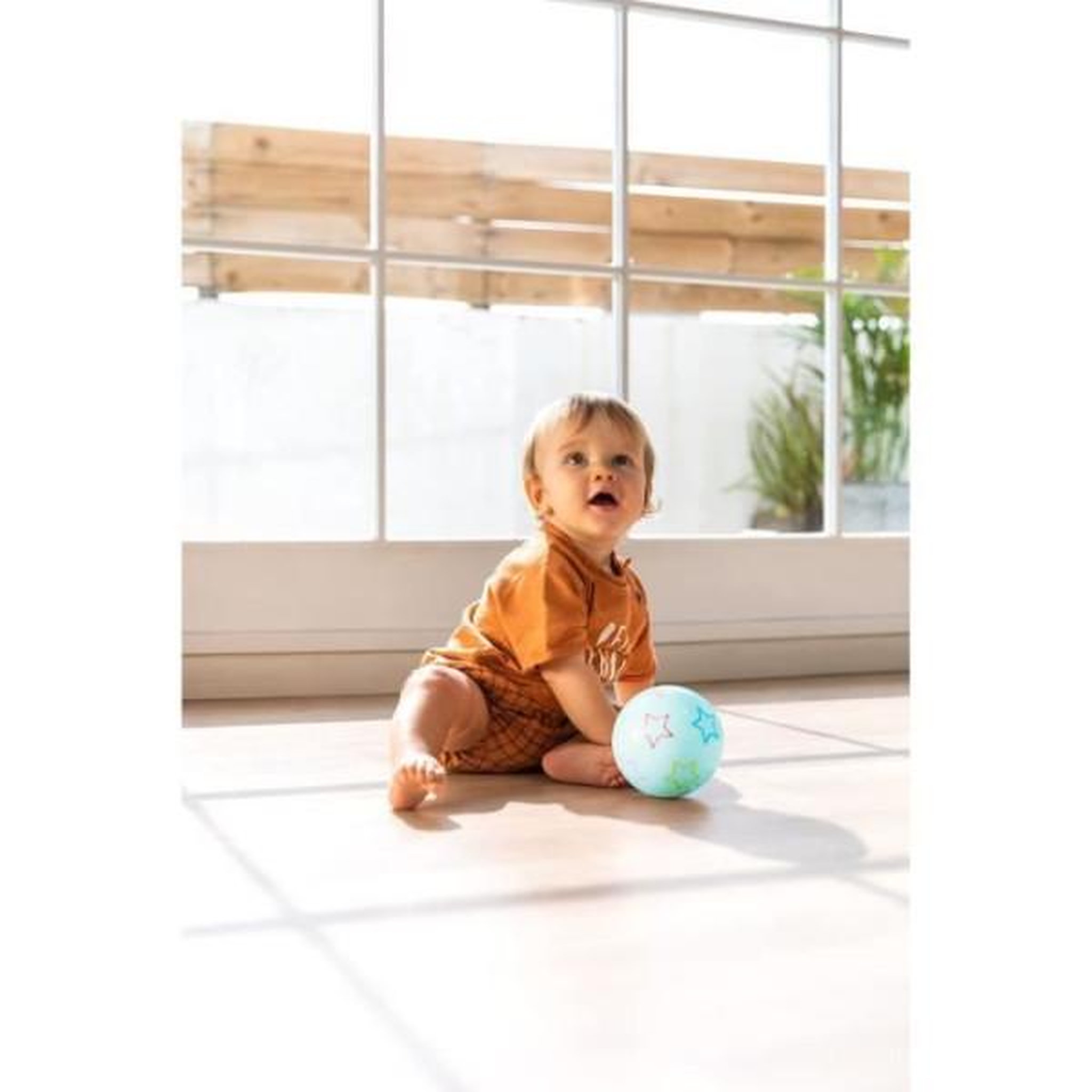 Voir la diapositive 4 : Nathan Jouet - nathan - balle d'exploration - motricité pour bébés, change de couleur et direction