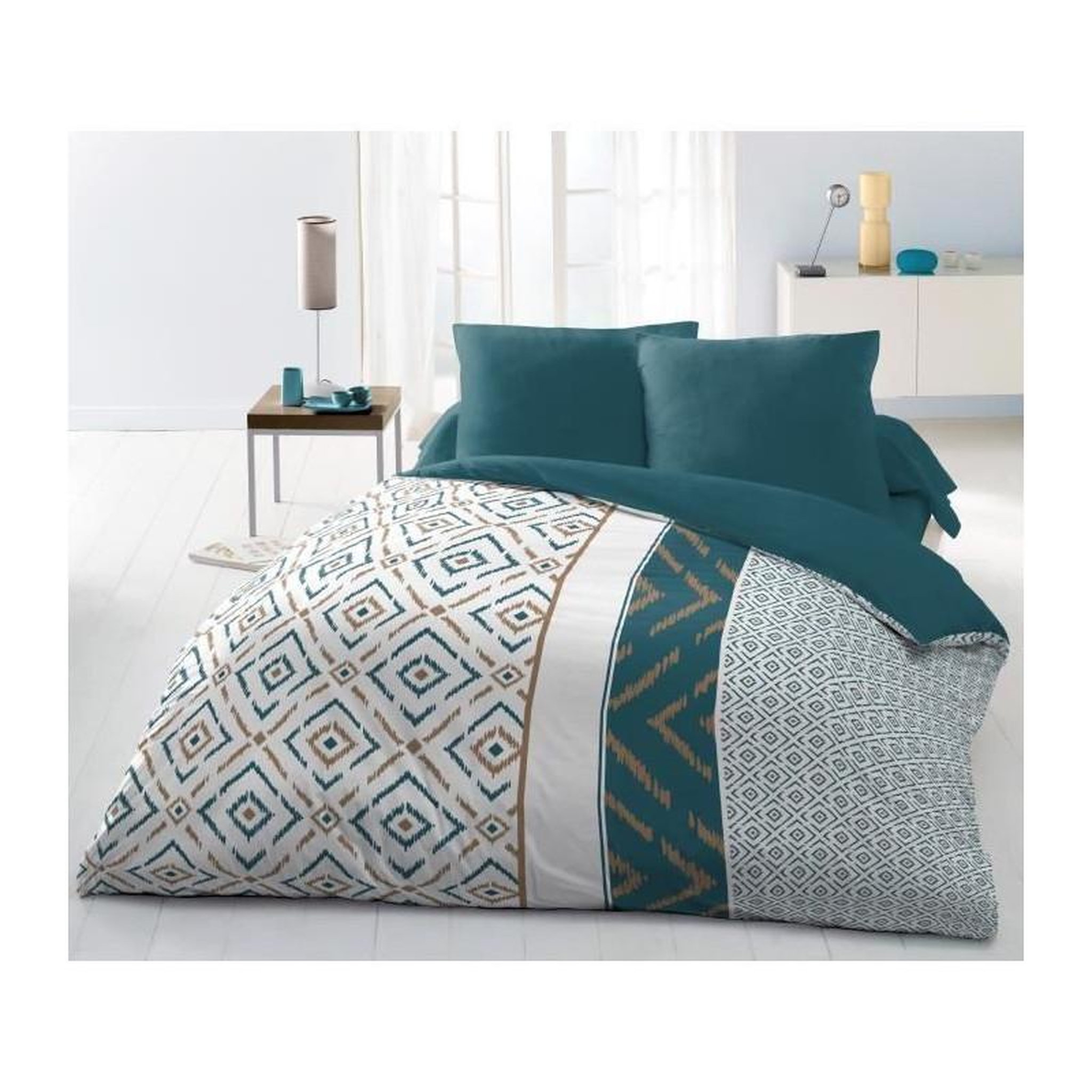 GENERIQUE Parure de couette Microfibre ETHNO 220x240cm et 2 taies doreillers 63x63cm Bleu Canard