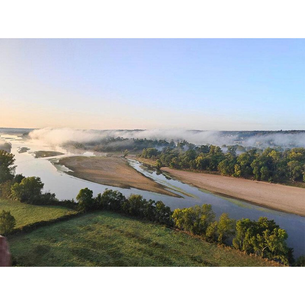 Smartbox Vol en montgolfière au-dessus de Saumur le matin en semaine - Coffret Cadeau Sport & Aventure