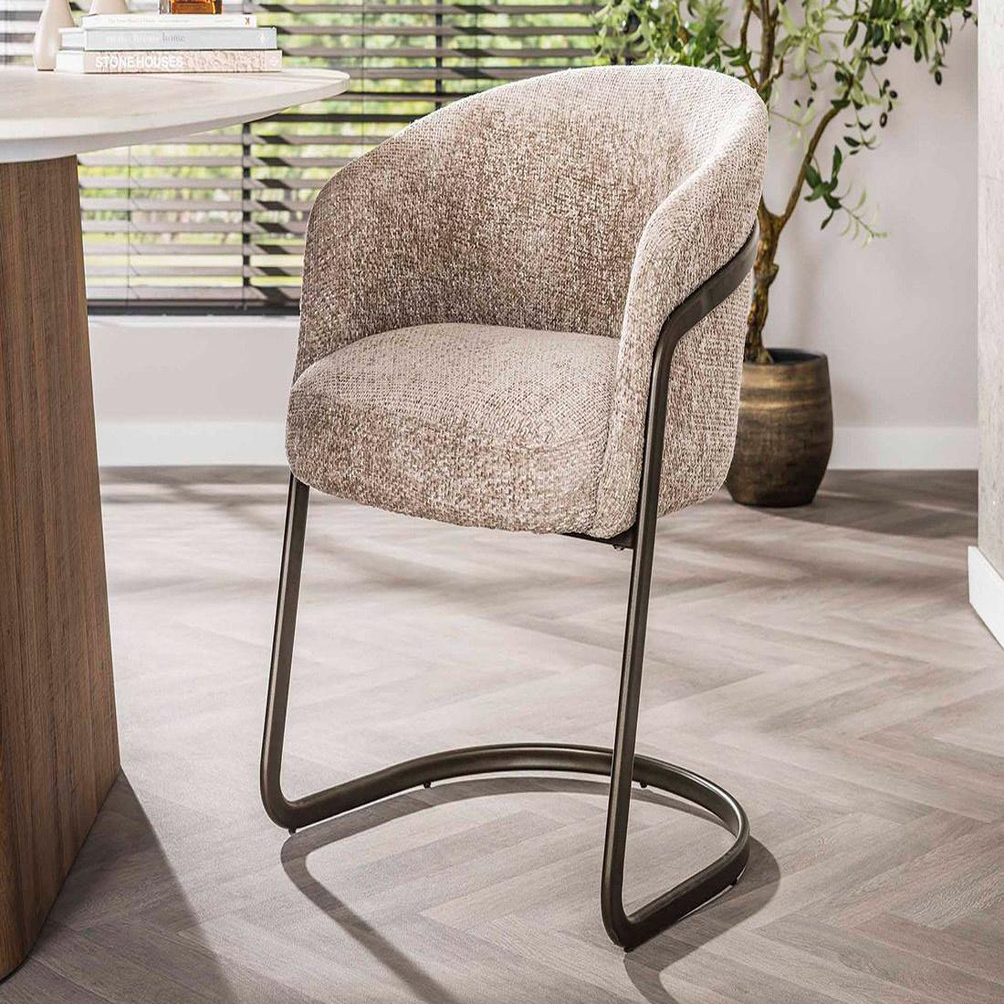 Voir la diapositive 2 : BEST MOBILIER Teo - lot de 2 chaises - pieds en métal - en tissu texturé