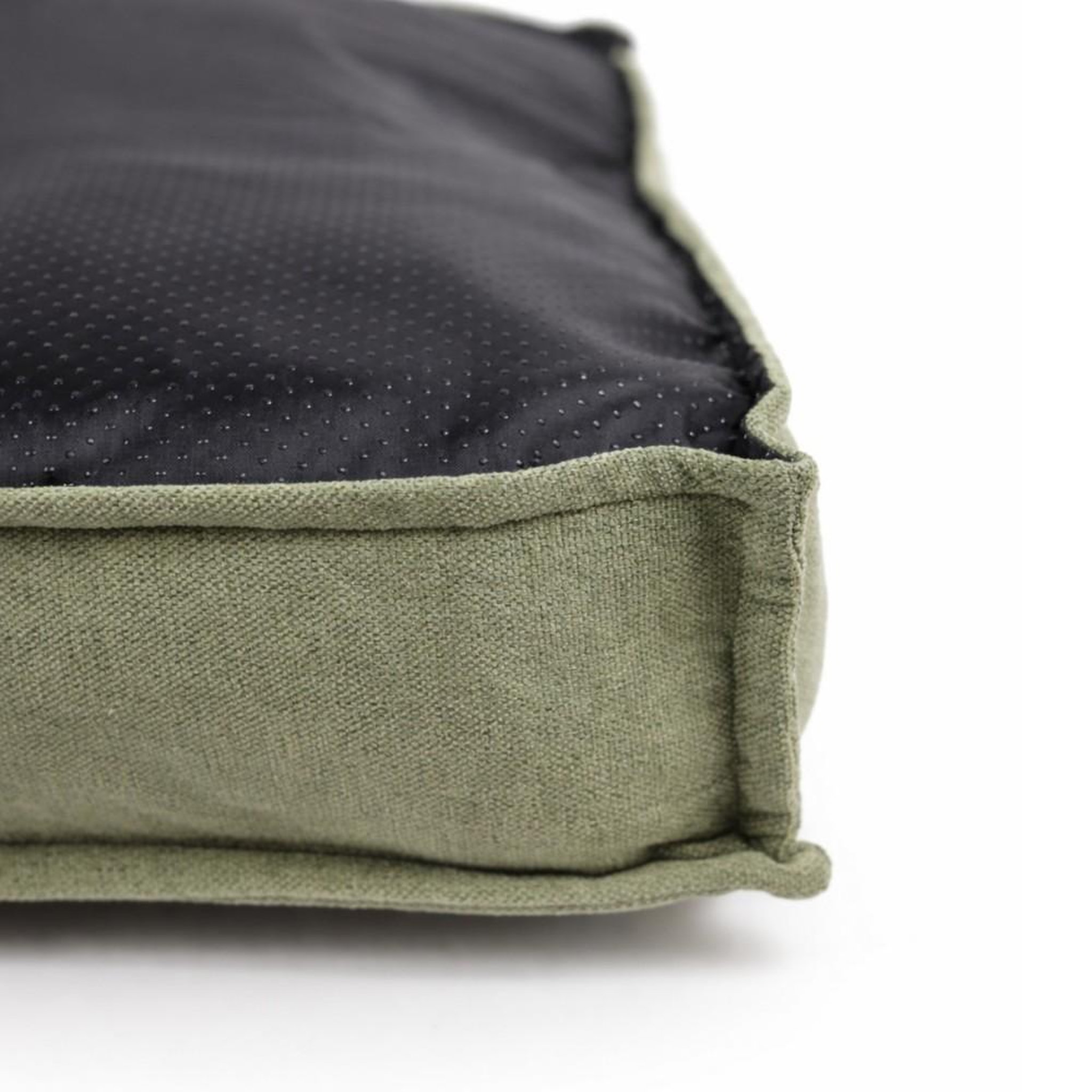 Voir la diapositive 5 : MON AMI LUKI Matelas antidérapant déhoussable pour chien
