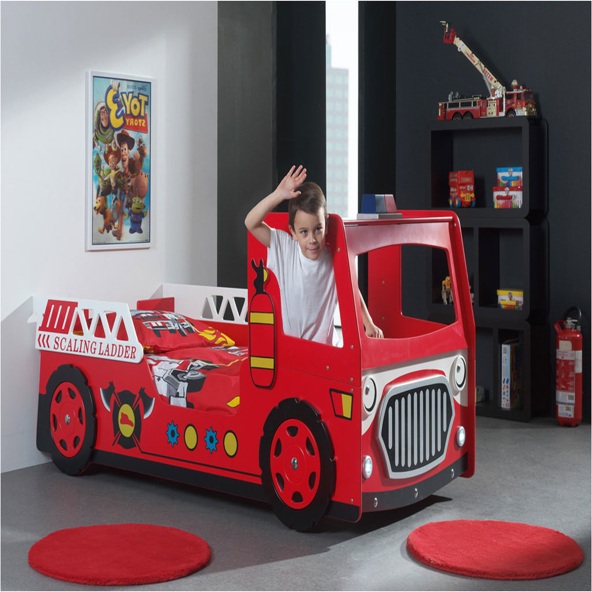 Voir la diapositive 2 : Lit enfant voiture camion POMPIER 90X200cm+leds