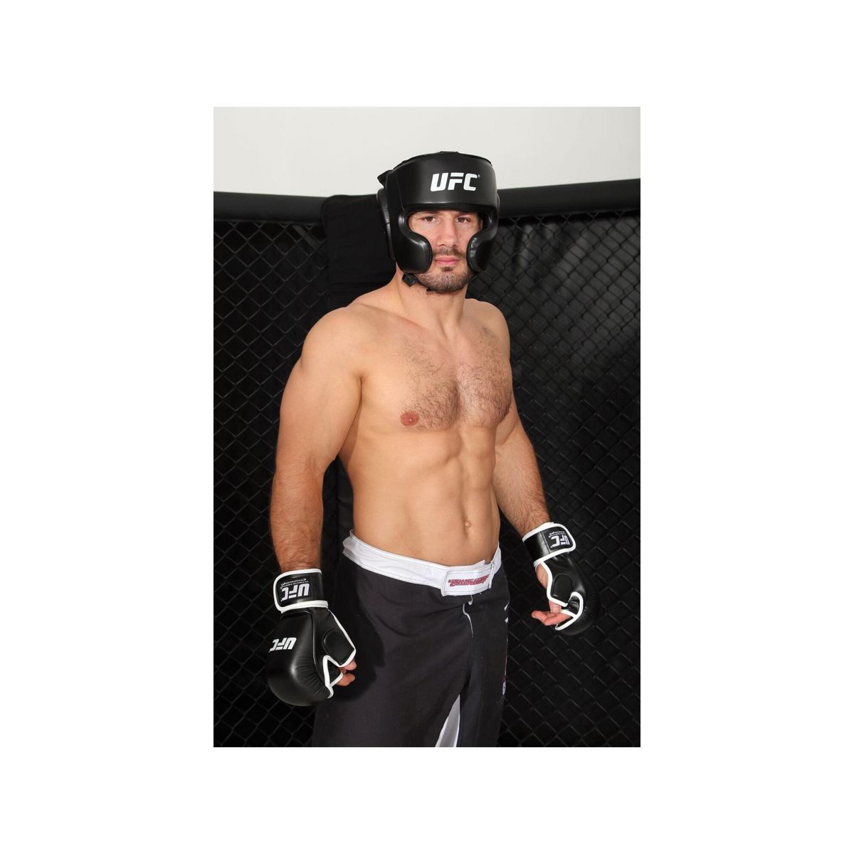 UFC Casque de MMA - UFC - Maintien optimal - Couleur : Noir