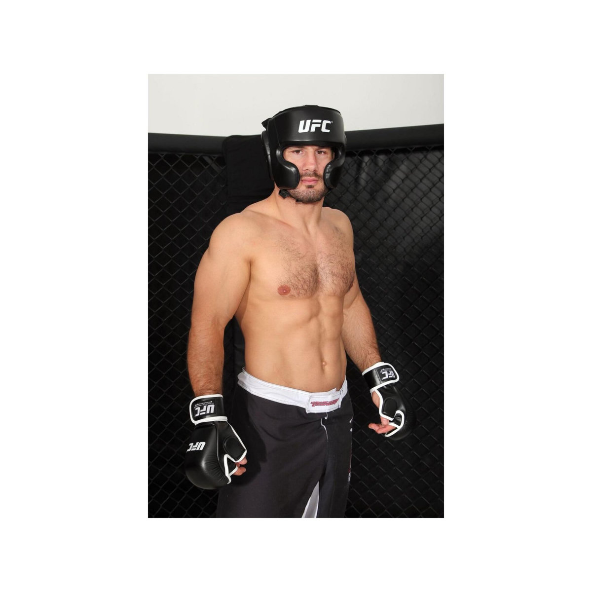 UFC Casque de MMA - UFC - Maintien optimal - Couleur : Noir