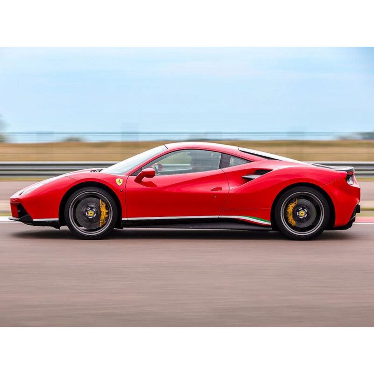 Smartbox Stage de pilotage : 5 tours sur le circuit de Croix-en-Ternois en Ferrari 488 GTB - Coffret Cadeau Sport & Aventure