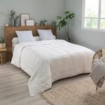 DUNLOPILLO Couette Shanghaï Légère. Coloris disponibles : Blanc