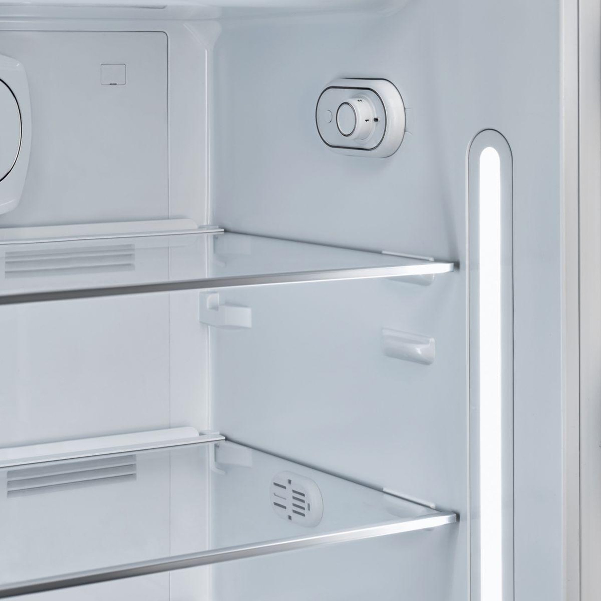 Voir la diapositive 3 : SMEG Réfrigérateur 1 porte FAB28LBL5
