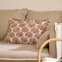Voir la diapositive 2 : ATMOSPHERA Coussin Déco  Océania  38x58cm Terracotta