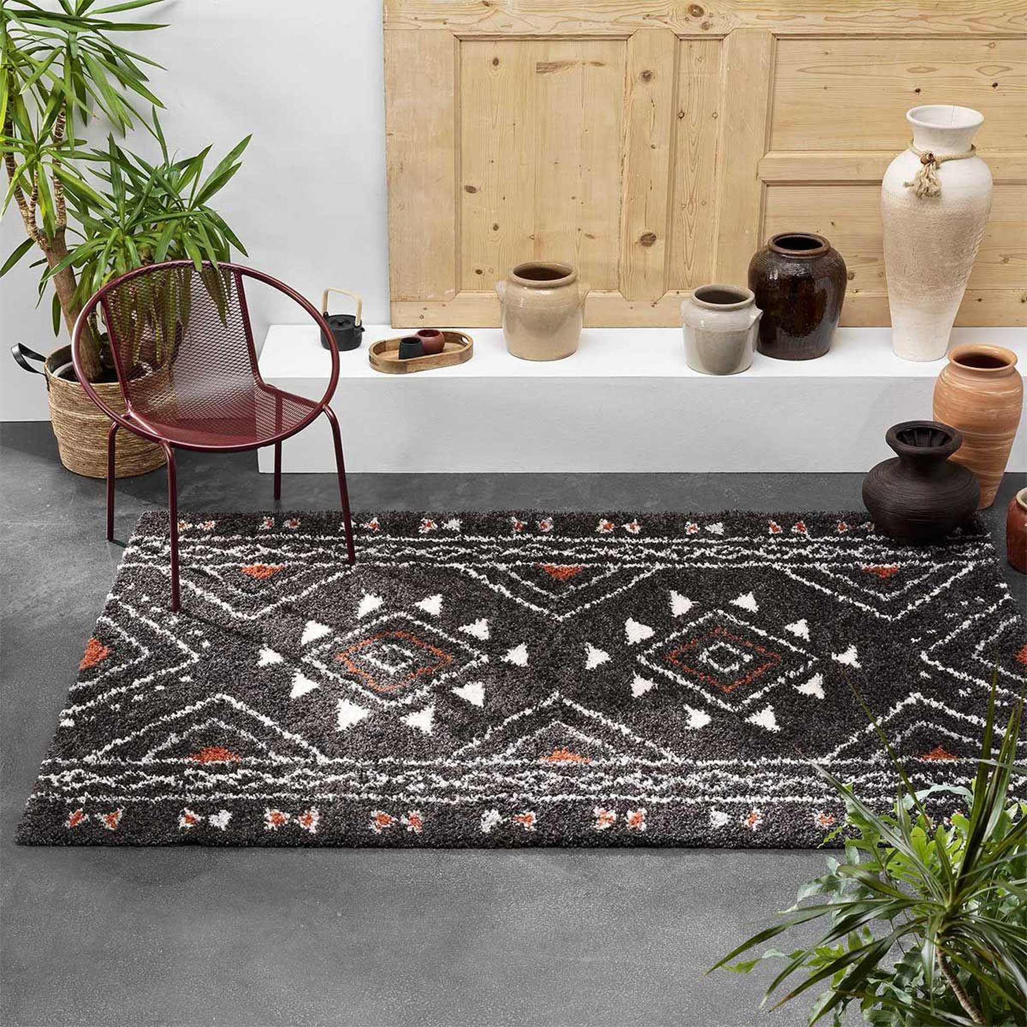 Voir la diapositive 3 : Douceur d'Intérieur Tapis déco à motifs  saharienne  120x170cm noir