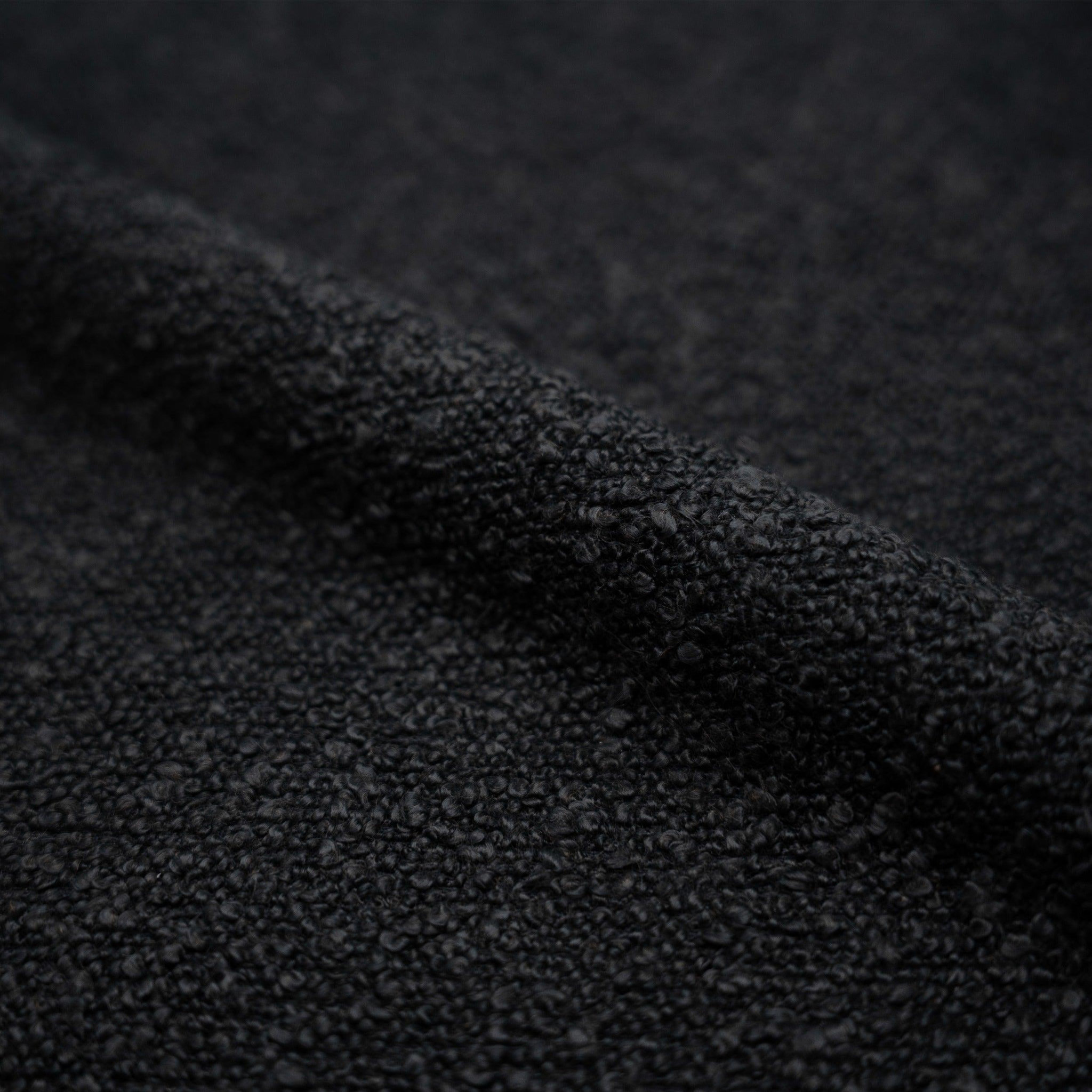 Voir la diapositive 3 : MAISON PAVANE Lot de 2 chaises pour îlot central 65.5 cm en tissu bouclette noir-henrik
