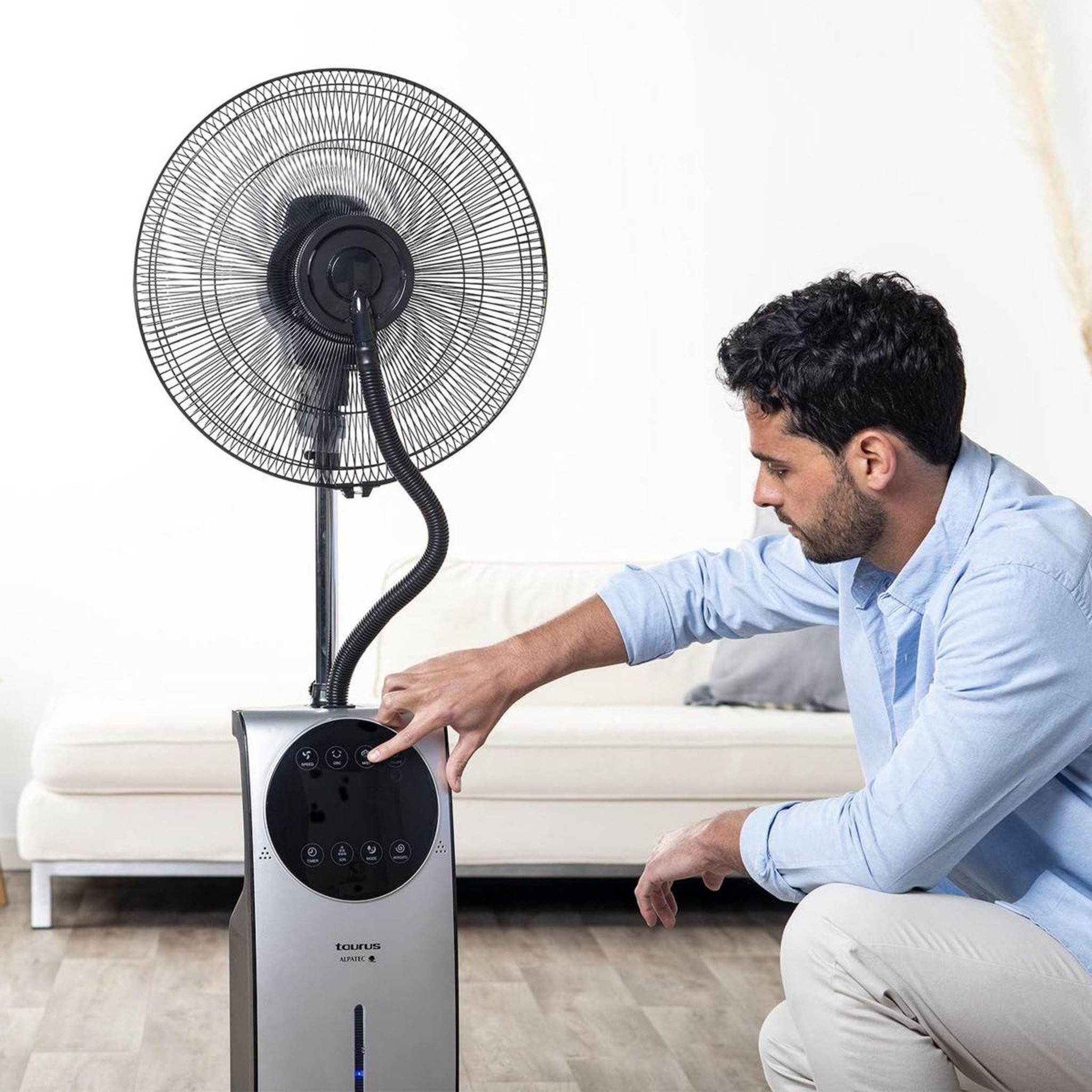 Voir la diapositive 4 : Taurus Ventilateur brumisateur Ventilateur Brumisateur VB 02