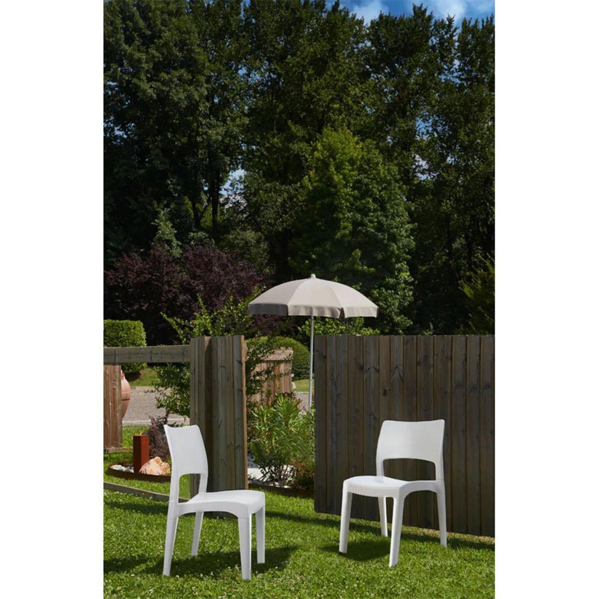 IPAE-PROGARDEN Chaise PVC blanche Intérieur/extérieur empilable et démontable 50x51xH82cm PRO