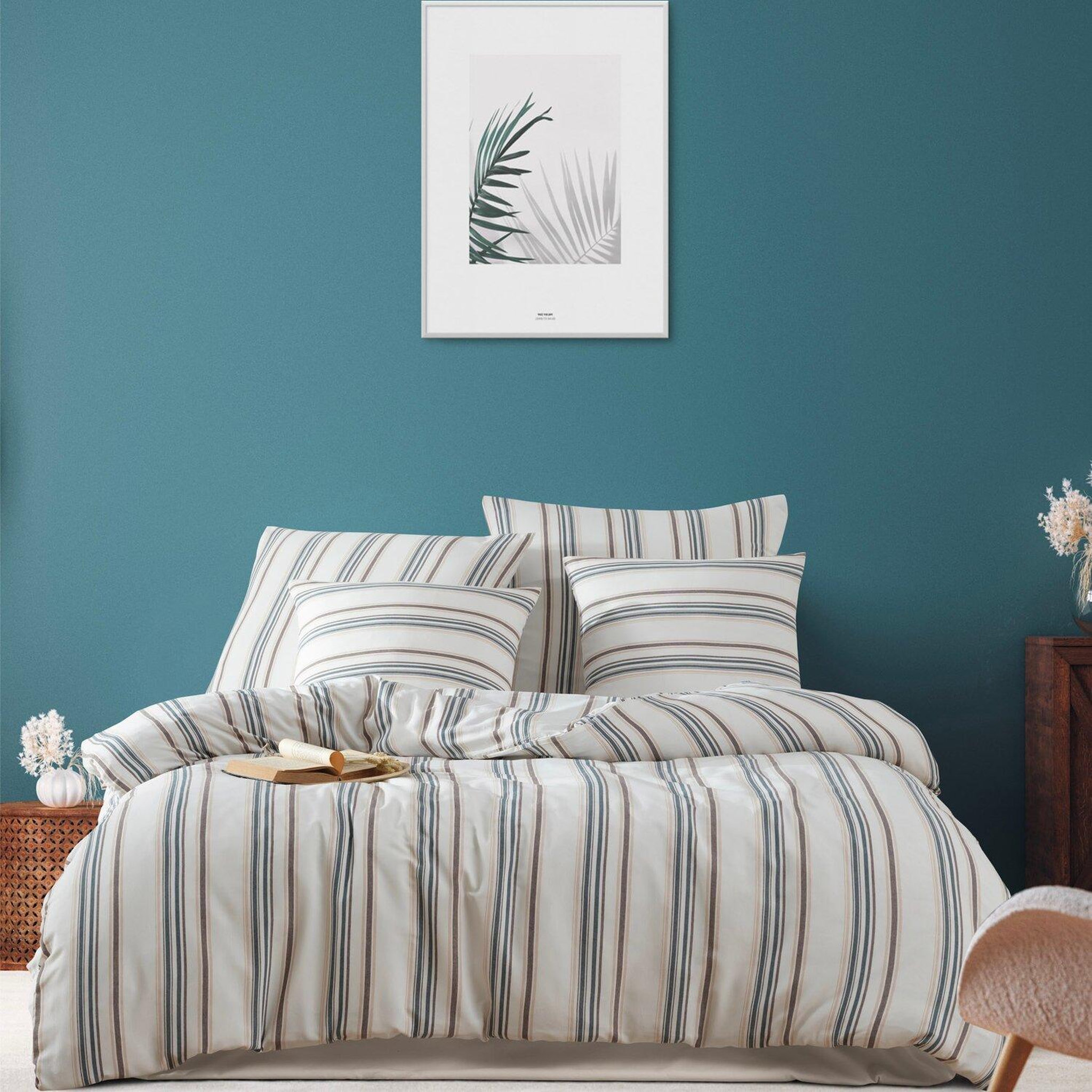 Voir la diapositive 1 : Home collection Parure housse de couette avec taie(s) en coton et polyester Nairobi