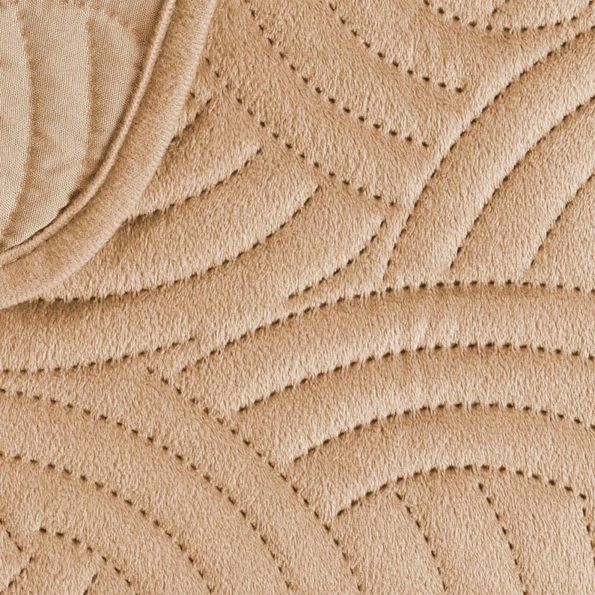 Douceur d'Intérieur Couvre-lit 2 personnes matelassé 220x240 + 2 taies SOLANGE Lin