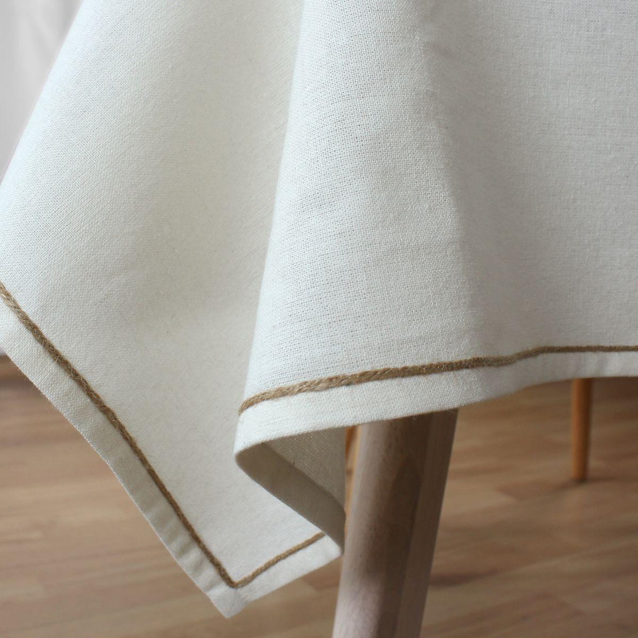 Voir la diapositive 2 : ENJOY HOME Nappe de table uni  lina  140x240cm écru