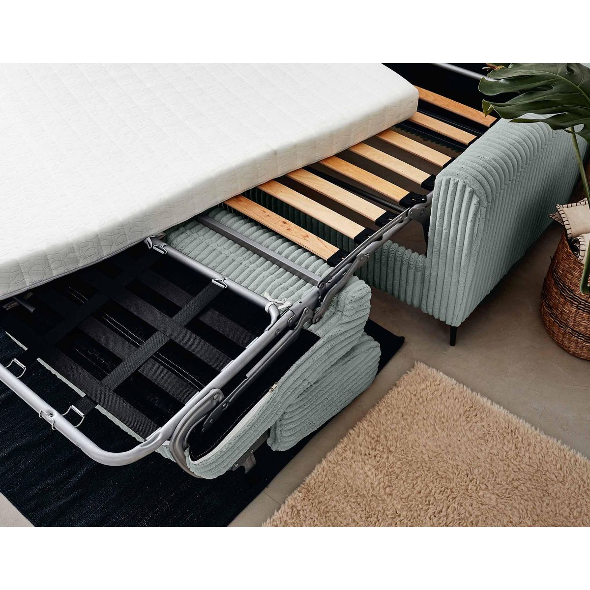 LISA DESIGN Owen - canapé 3 places convertible express couchage quotidien 140 cm matelas 12 cm en velours côtelé grosses côtes