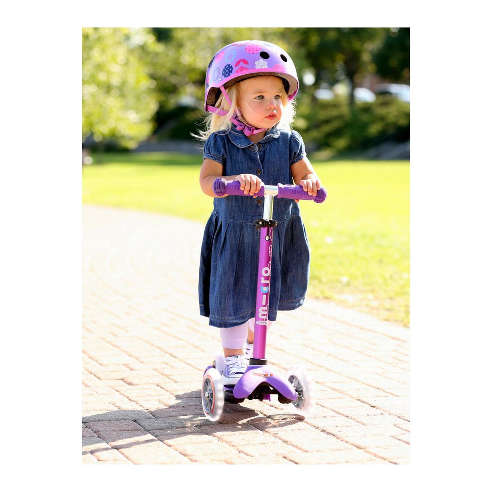 Voir la diapositive 5 : Micro Trottinette  Mini  Deluxe LED - Violet
