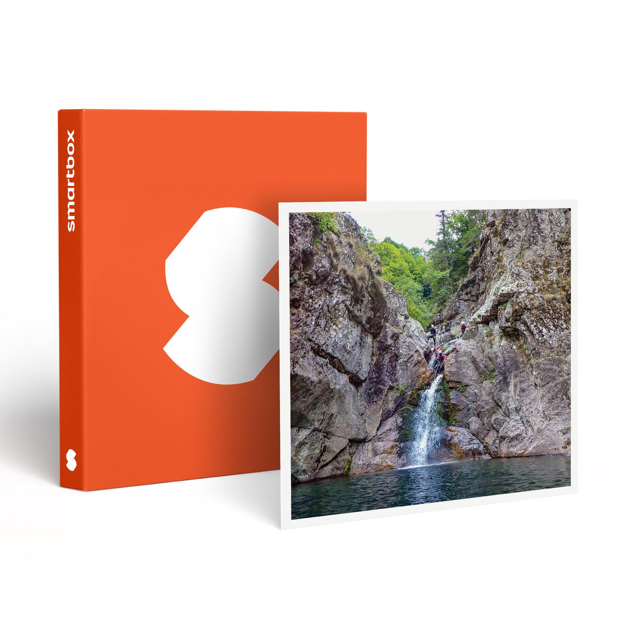 Smartbox 1 journée de canyoning dans le parc naturel des monts d'ardèche - coffret cadeau sport & aventure