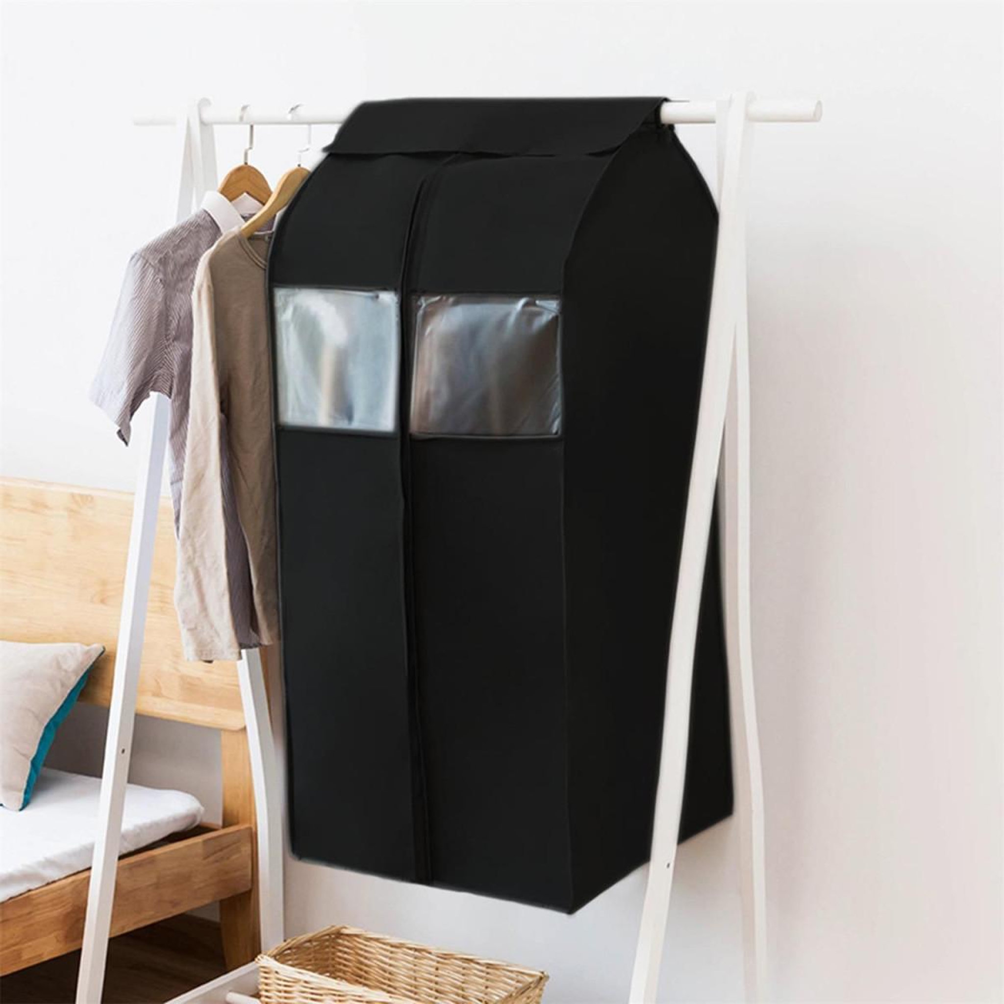 Voir la diapositive 2 : Je cherche une idee Housse à vêtements  suspendue  110cm noir