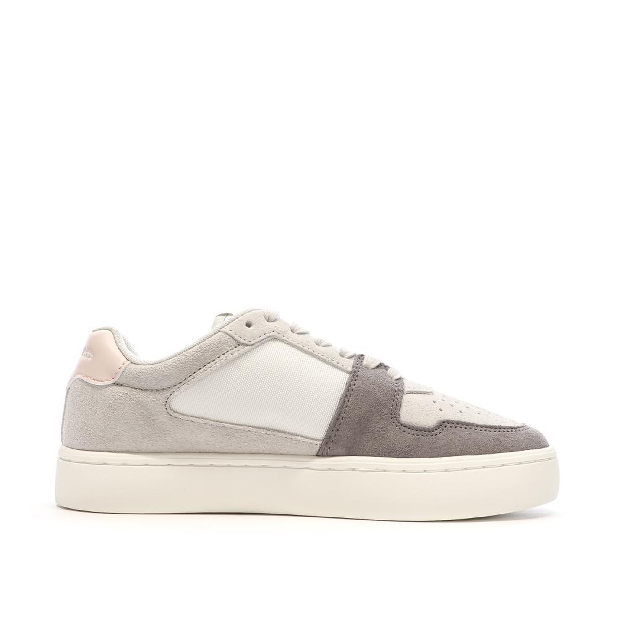 Voir la diapositive 2 : CALVIN KLEIN JEANS Baskets grises femme calvin klein jeans mushroom