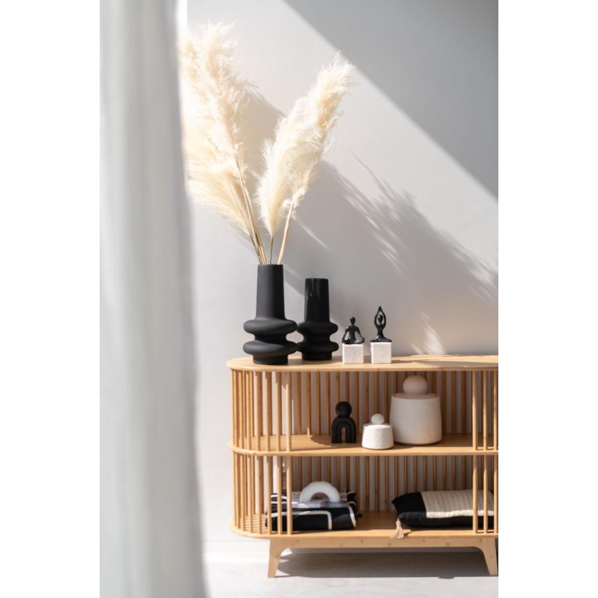 Voir la diapositive 4 : J-LINE Vase déco en argile  lyra  32cm noir