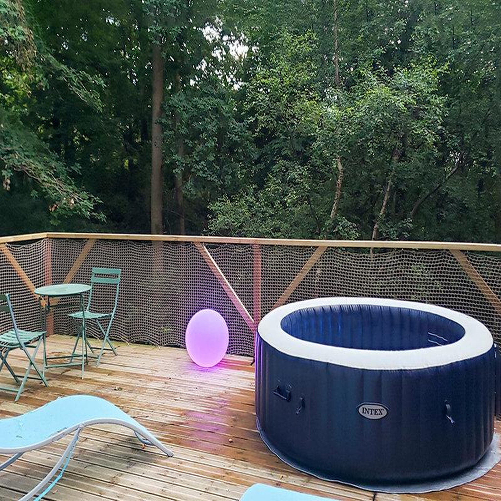 Voir la diapositive 3 : Smartbox Séjour insolite près de rouen : 3 jours en bulle avec bain bouillonnant - coffret cadeau séjour
