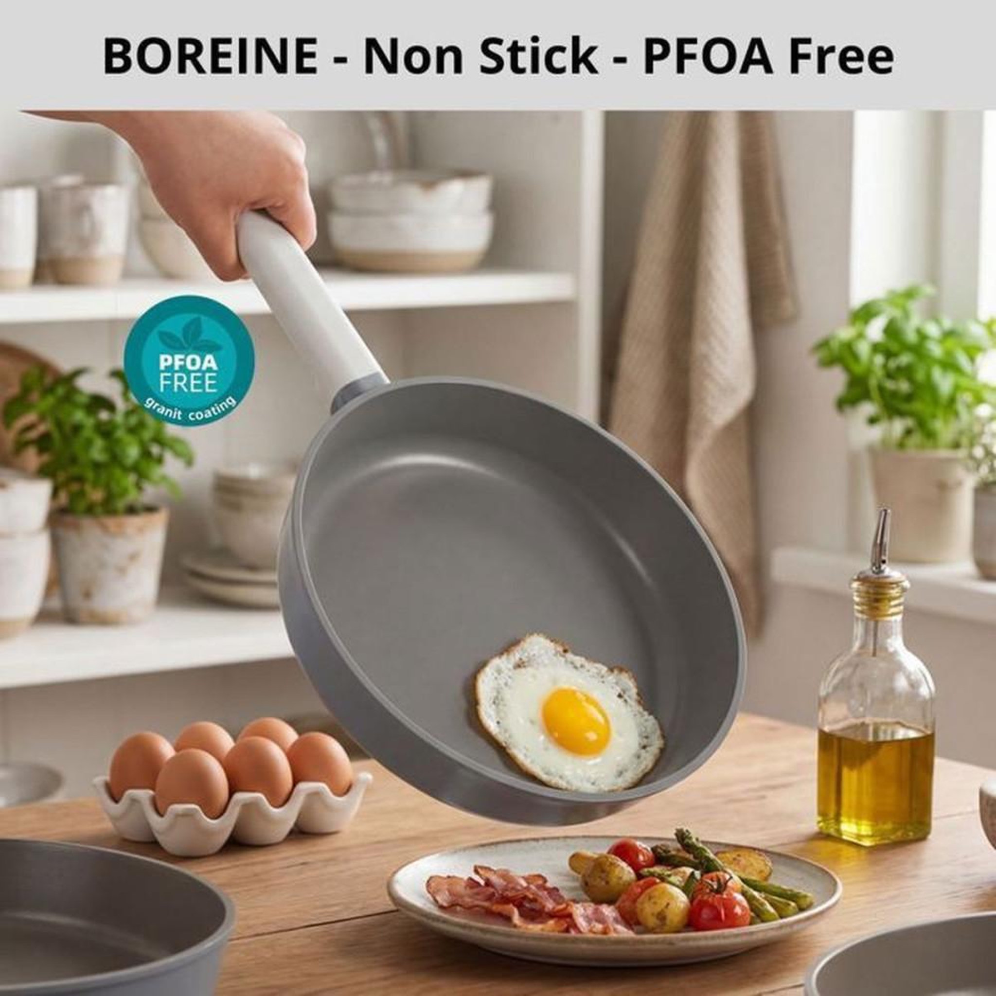 Voir la diapositive 3 : Set de batterie de cuisine 5 pièces à revêtement granit antiadhésif gris, compatible induction, poêle 24 cm, casserole 18 cm, fait-tout 24 cm et couvercles silicone hermétiques