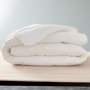 Voir la diapositive 2 : BLANREVE Couette Blanrêve très chaude 140 x 200 cm Gamme  Confort  traité Anti Acarien Soft & care