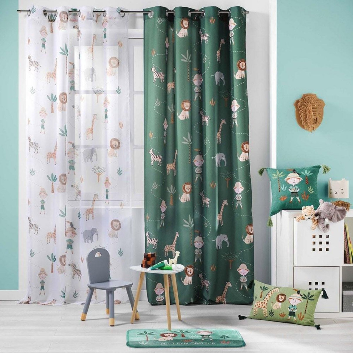 Douceur d'Intérieur Tapis rectangle velours 45x75 cm Léo l'explorateur