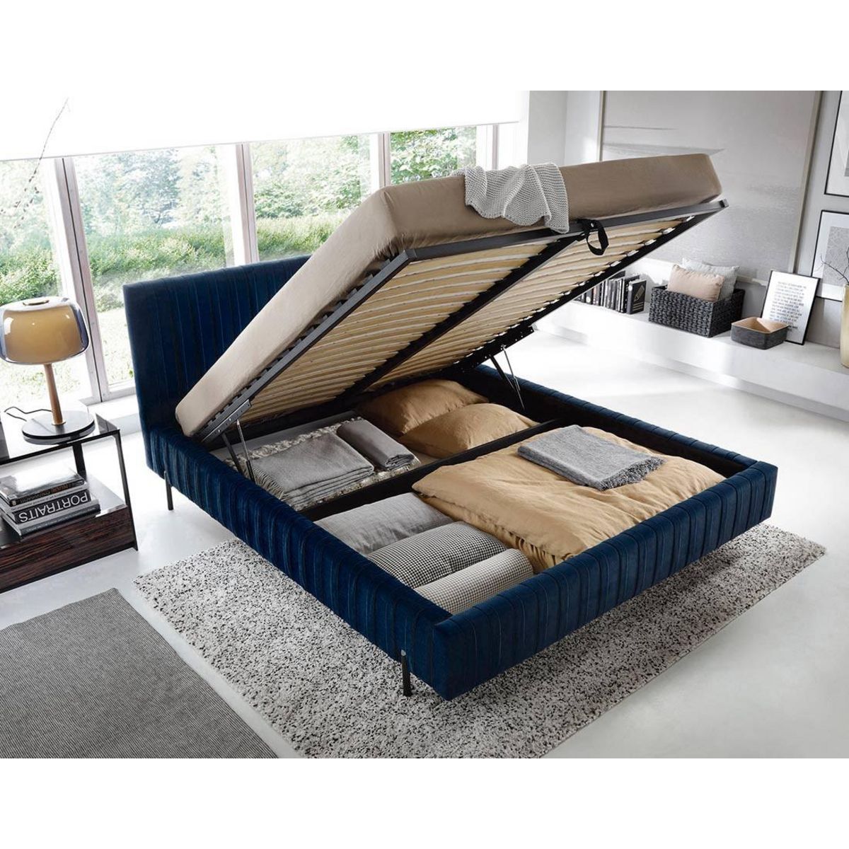 LISA DESIGN Flavio - lit coffre - 140x200 cm - sommier inclus - en velours