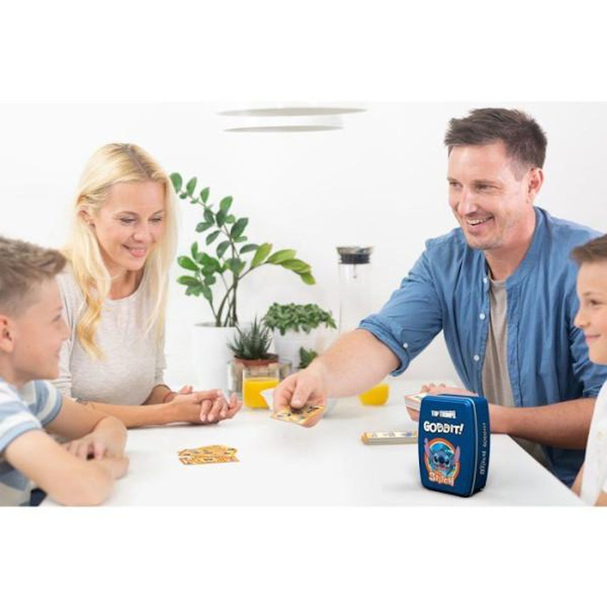 Winning Moves Jeu d'ambiance Winning Moves Goddit Stitch