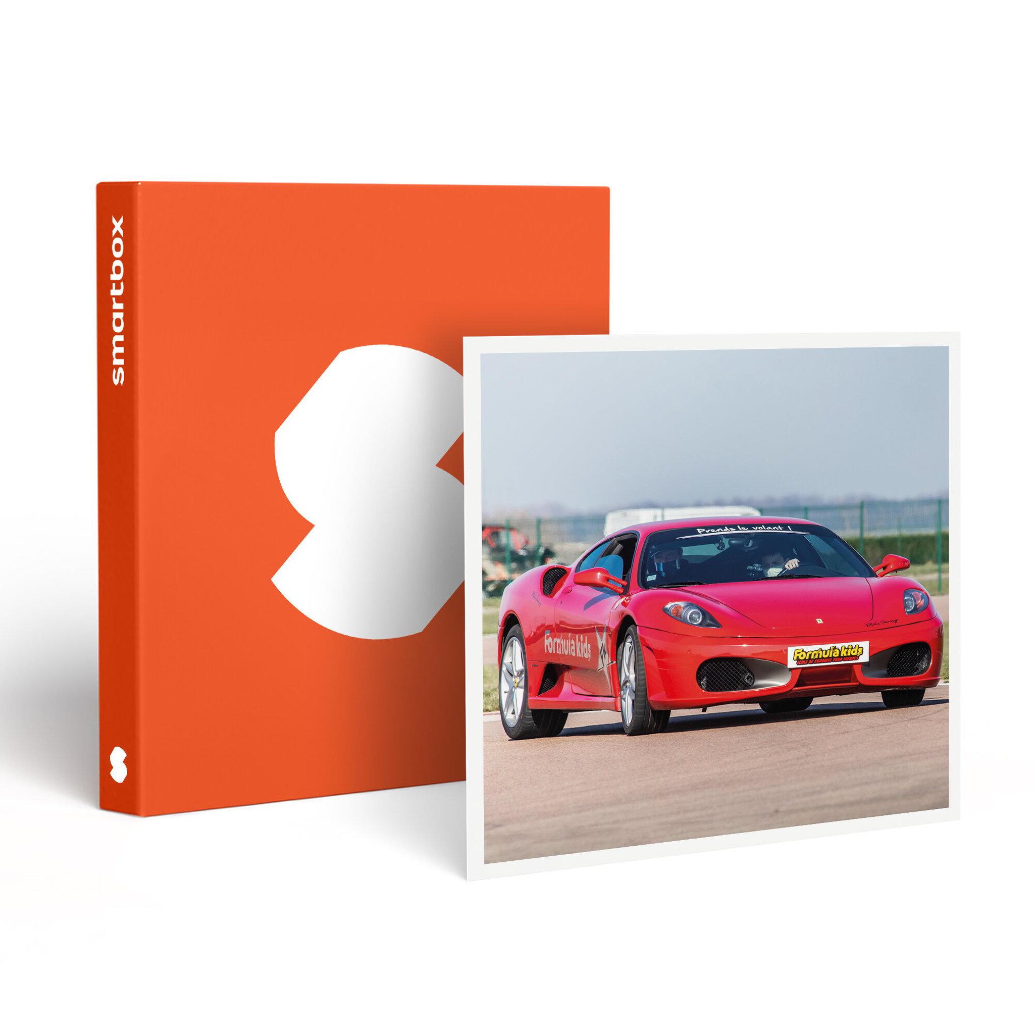 Smartbox Stage pilotage enfant : 3 tours de circuit au volant d'une Ferrari F430 - Coffret Cadeau Sport & Aventure