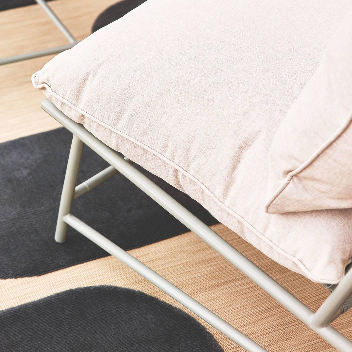 SWEEEK Salon de jardin en acier et textilène SOFIA, 4 places, table rectangulaire