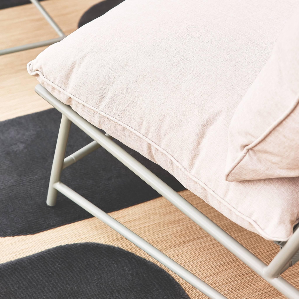 SWEEEK Salon de jardin en acier et textilène SOFIA, 4 places, table rectangulaire