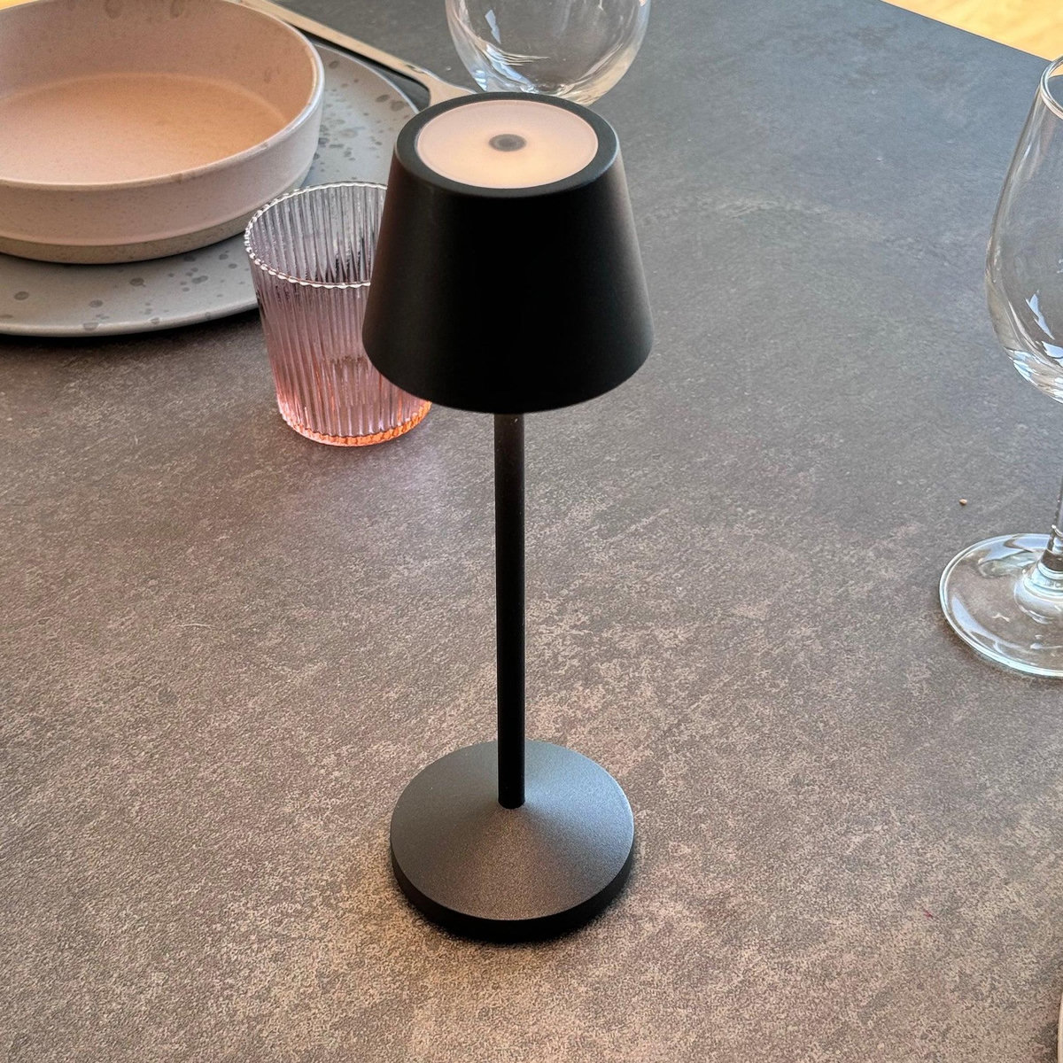 Lumisky Lampe de table sans fil EMILY Noir Aluminium H25cm
