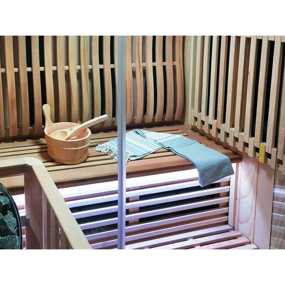 Smartbox 3 jours de détente en amoureux avec accès spa privatif au bord de la mer à Nice - Coffret Cadeau Séjour