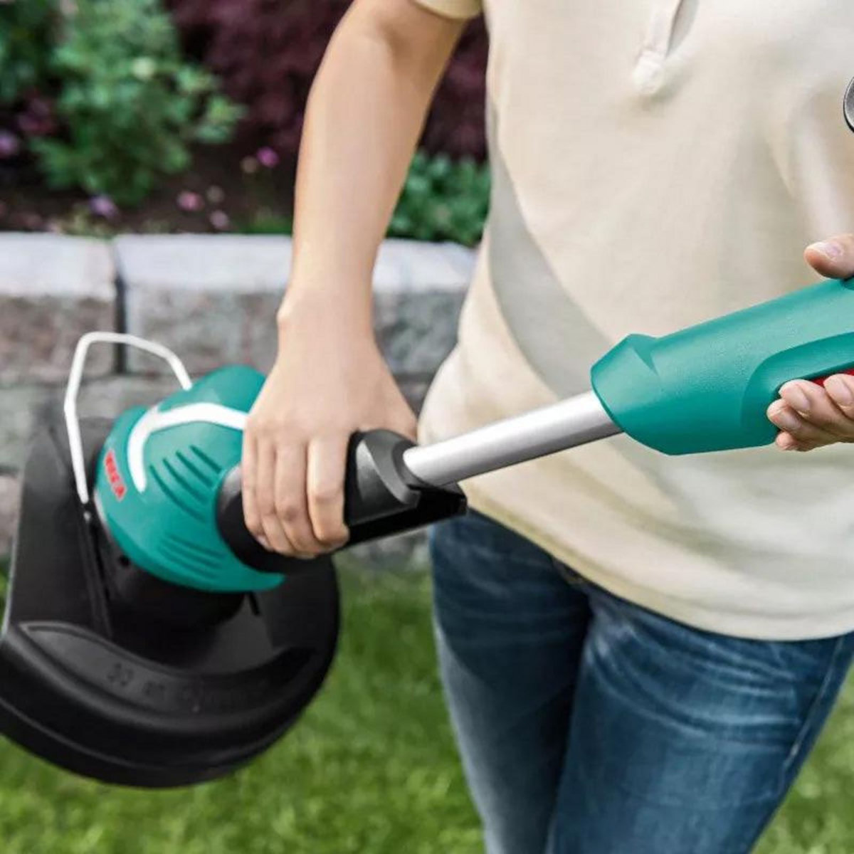 BOSCH Coupe-bordures BOSCH ART 30