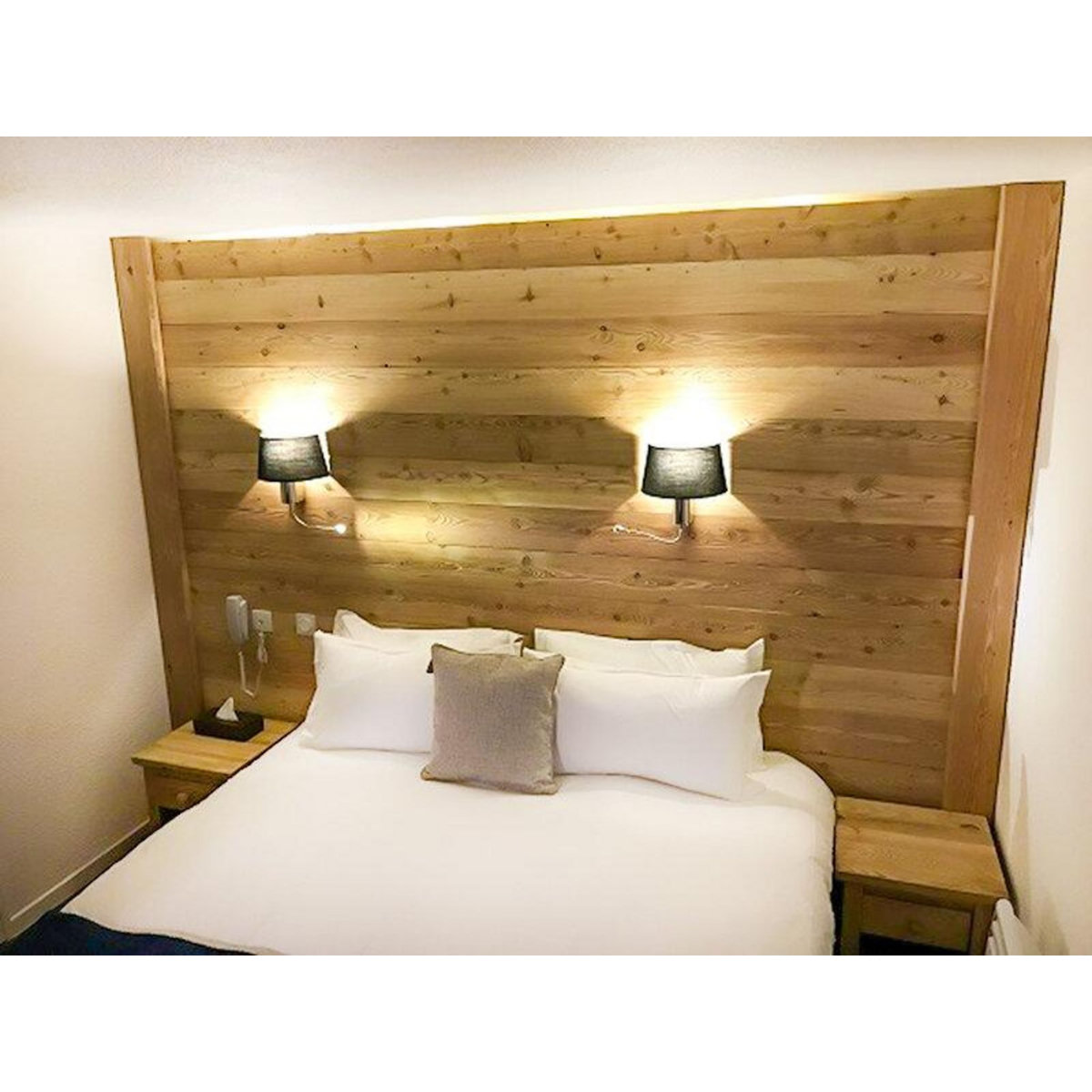 Smartbox 2 jours à Risoul en 4* avec séance de floating en duo et sauna - Coffret Cadeau Séjour