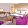 Voir la diapositive 2 : Smartbox 2 jours en hôtel Hilton 4* avec accès illimité au spa et 50 min de massage à Évian-les-Bains - Coffret Cadeau Séjour