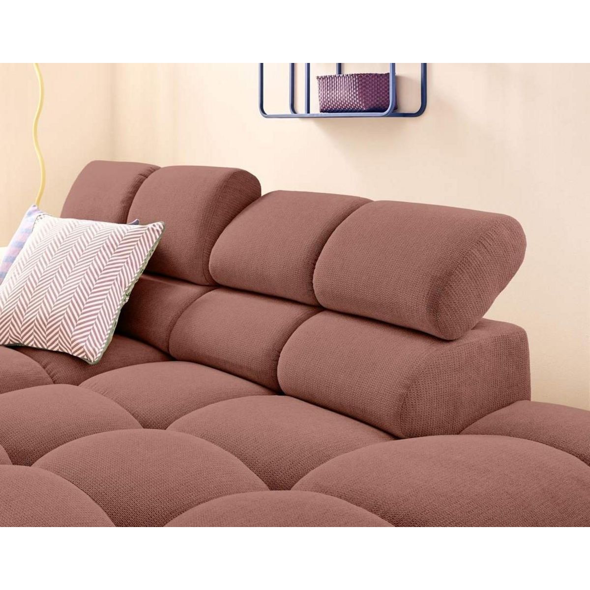 LISA DESIGN Matera - canapé d'angle droit 3 places avec têtières réglables en tissu texturé