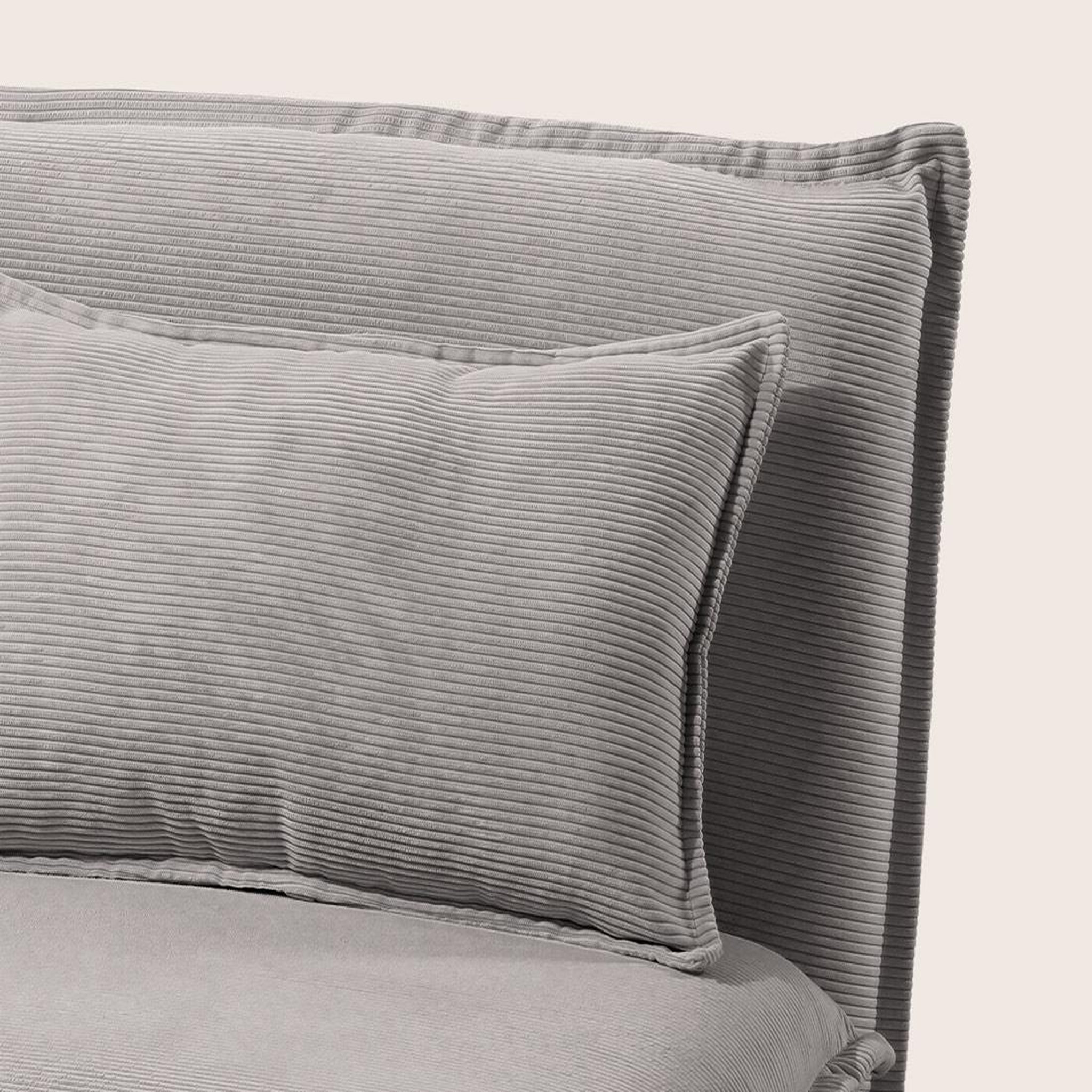 Voir la diapositive 6 : BEST MOBILIER Candice - banquette 2 places convertible clic-clac en velours côtelé