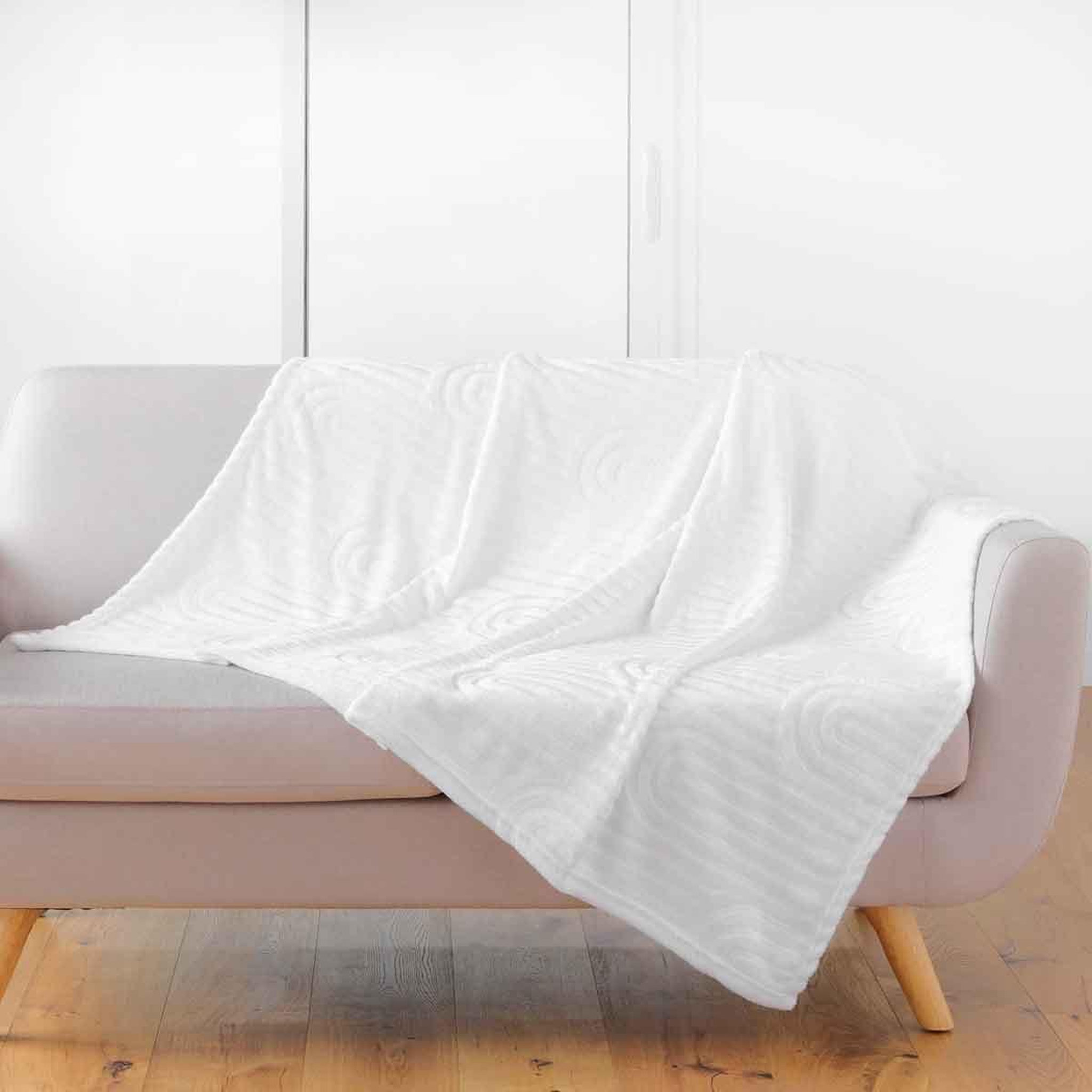 Douceur d'Intérieur Plaid flanelle uni  esquisse  125x150cm blanc